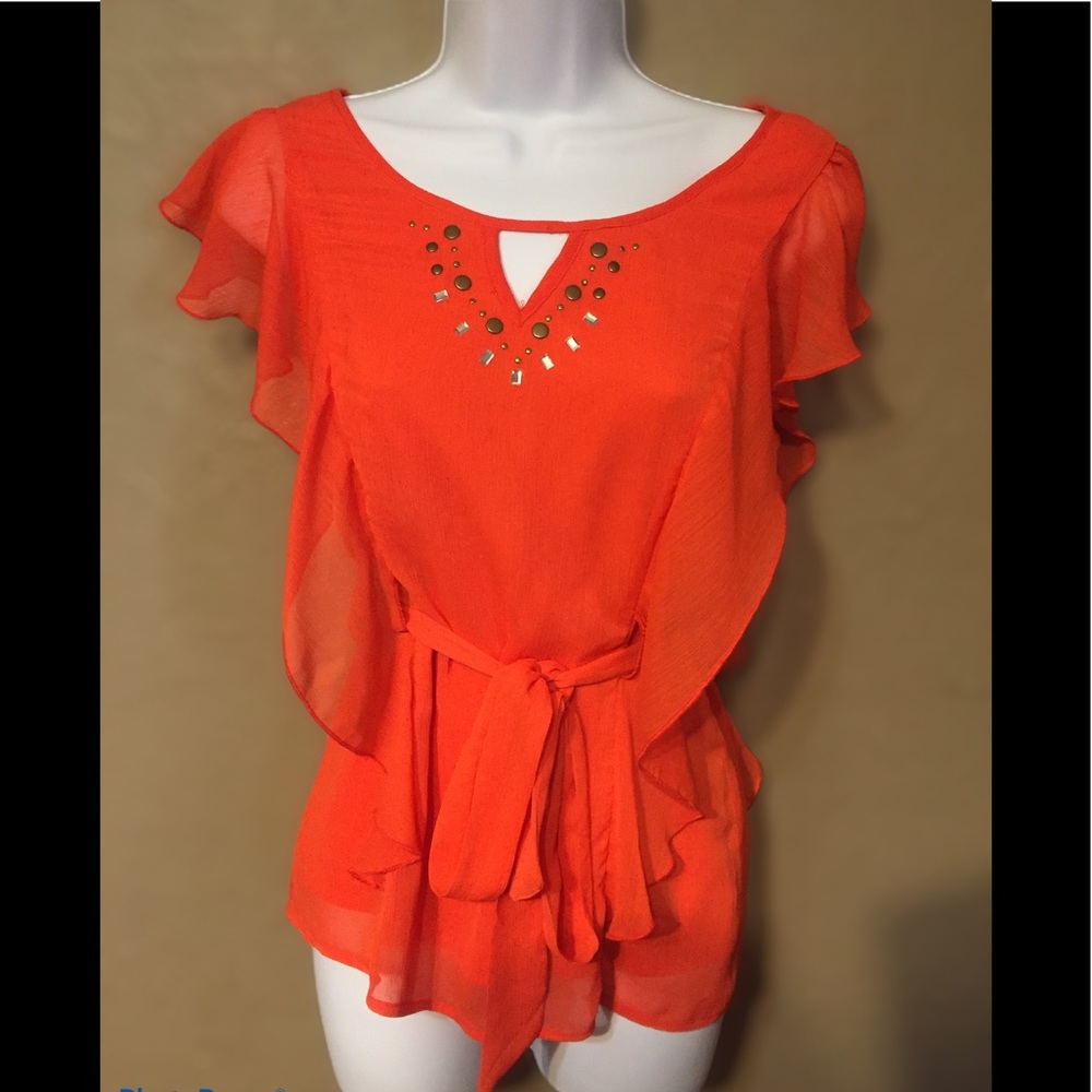 Beautiful jewel waist tie top